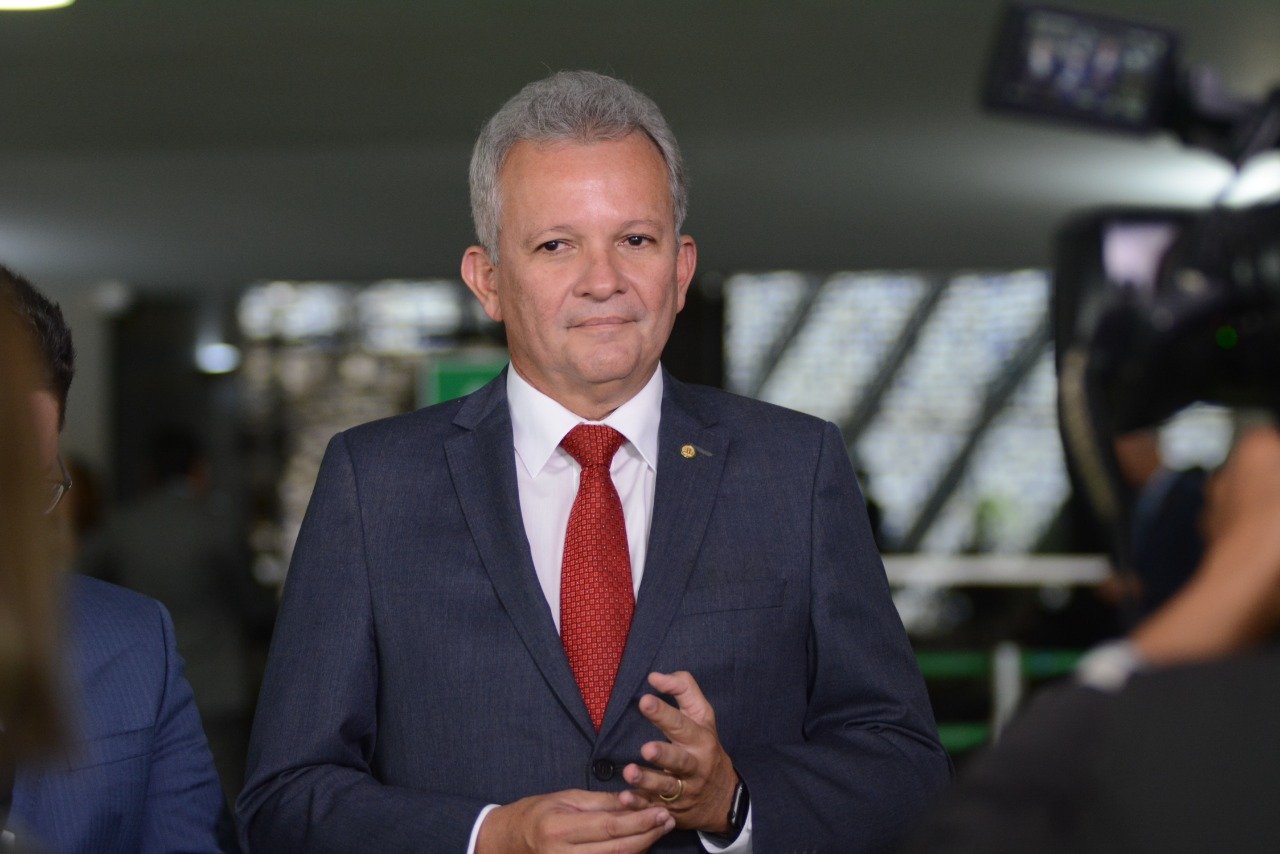 PDT negocia regra mais vantajosa para professores na reforma da Previdência