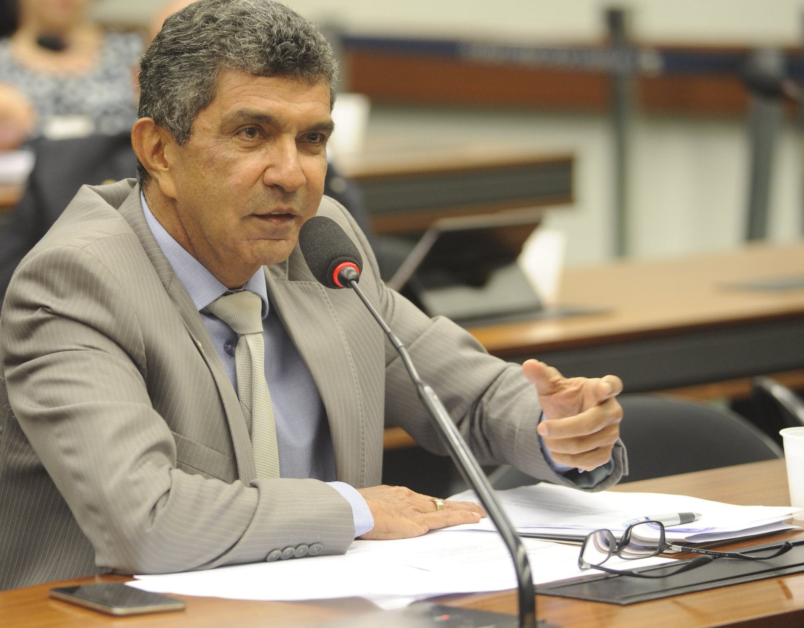Comissão debate revisão do contrato de concessão da BR 101 (ES)
