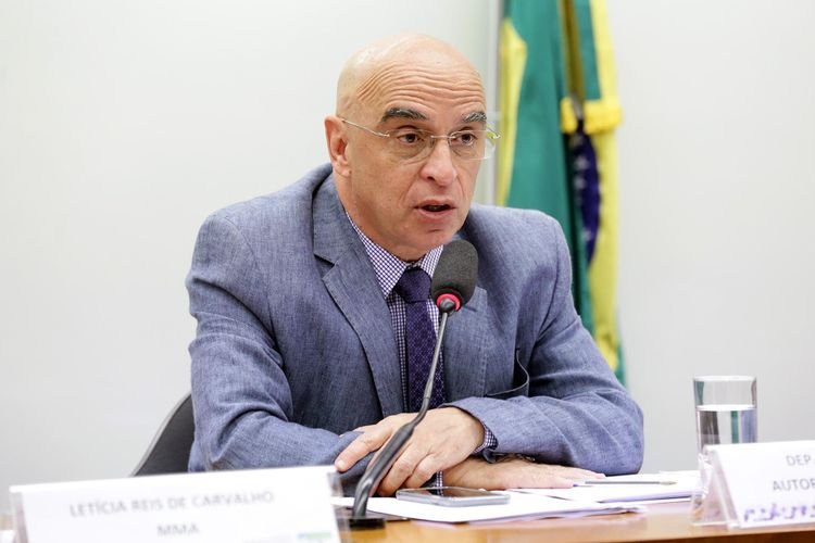 Turismo aprova subvenção federal a empresas de aviação regional