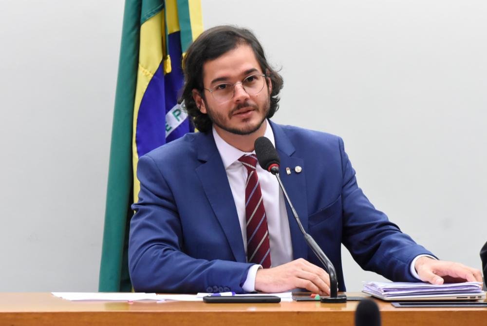 Cultura debate criminalização de apologia à ditadura e à tortura