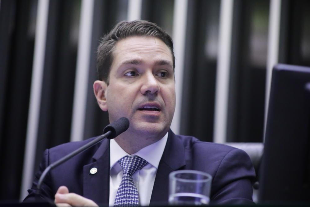 Comissão de acompanhamento do MEC debate novo ensino médio a pedido de Bismarck