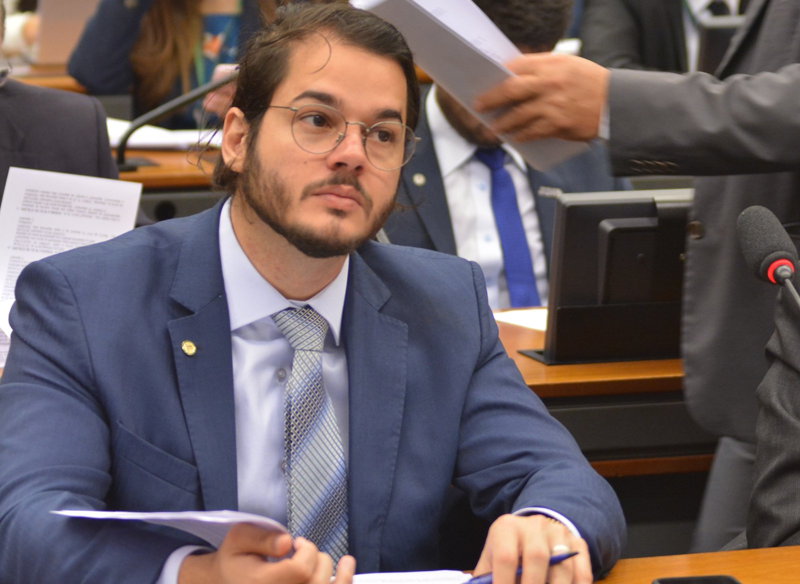 Túlio Gadêlha apresenta emendas para “tentar conter o retrocesso” da MP 905