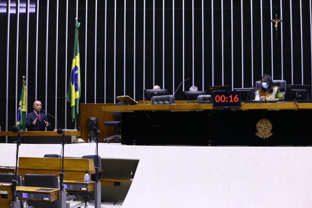 Câmara conclui votação do novo Código Eleitoral e aprova mudanças em fundos constitucionais