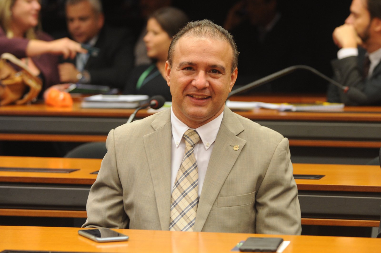 Desenvolvimento Econômico aprova proibição do envio de boleto de cobrança junto a propaganda