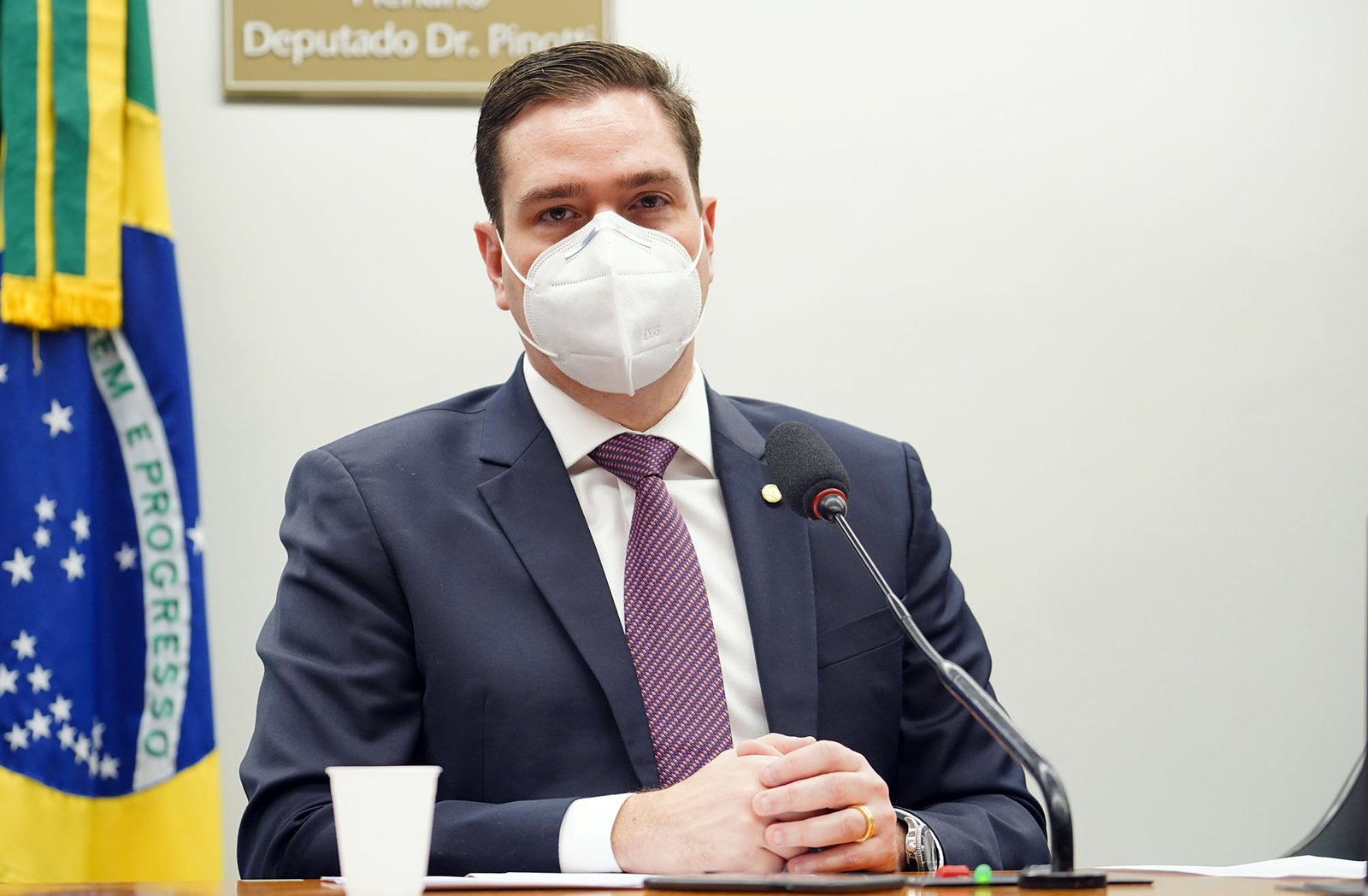 Finanças e Tributação aprova transferência obrigatória de recursos da União para áreas de fronteira