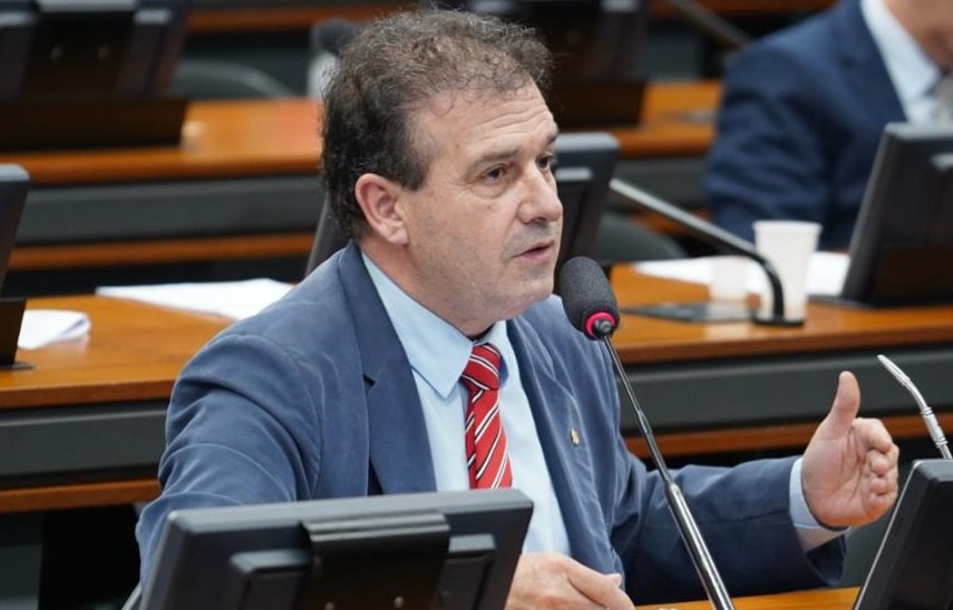 Comissão acata sugestão que permite ao SUS fazer convênio com entidades para tratar dependência química