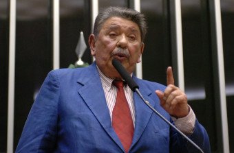 Proposta proíbe interferência do Estado em atividades religiosas