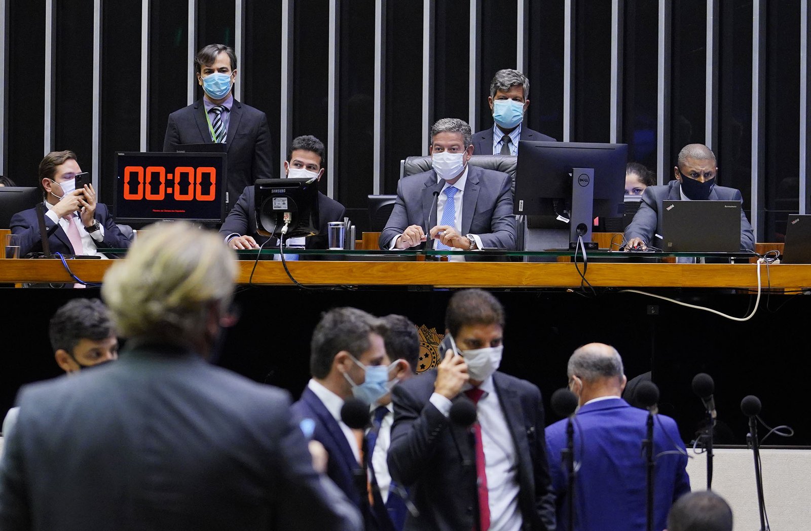 Congresso aprova Orçamento de 2021 e Câmara acolhe três projetos na semana, um de Dagoberto Nogueira