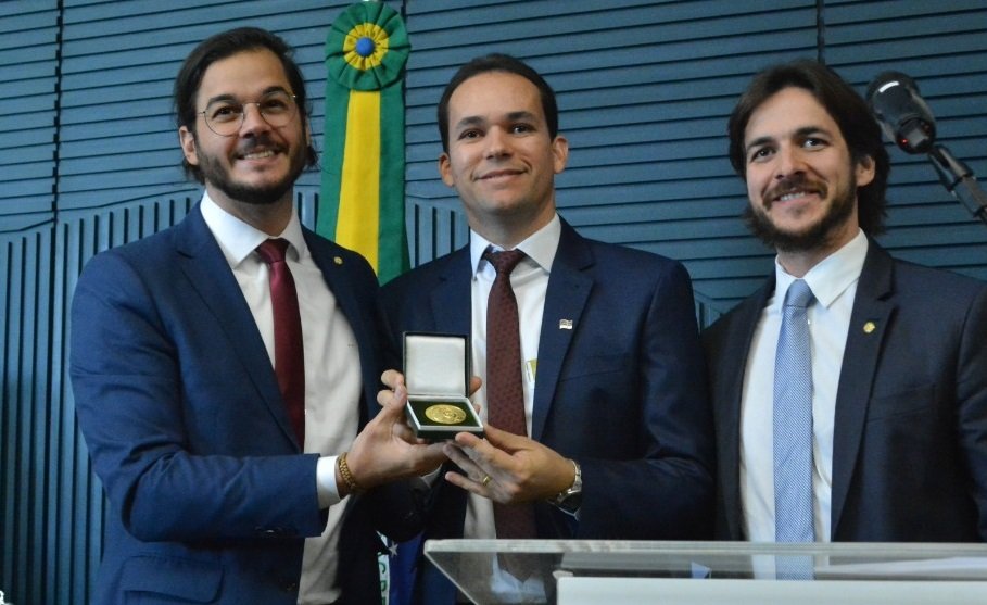 Indicado de Túlio Gadêlha recebe Prêmio Darcy Ribeiro de Educação 2019