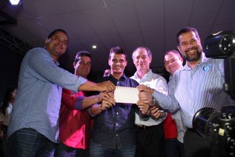 Ciro Gomes e Carlos Lupi lançam no Maranhão movimento em apoio à democracia