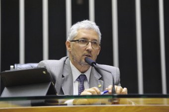 Proposta susta decreto que regulamenta eleições para conselhos federais