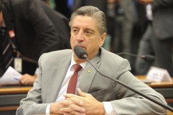 Dagoberto Nogueira propõe alterar lei dos direitos autorais