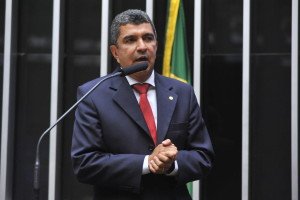 Com dez anos de vigência Lei Maria da Penha ainda precisa de ajustes