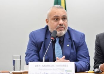 Comissão de Saúde aprova projeto de Marcos Tavares que obriga treinamento de primeiros socorros para pais de recém-nascidos