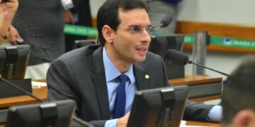 Comissão aprova projeto de Leo Prates que reajusta valores de serviços prestados ao SUAS anualmente