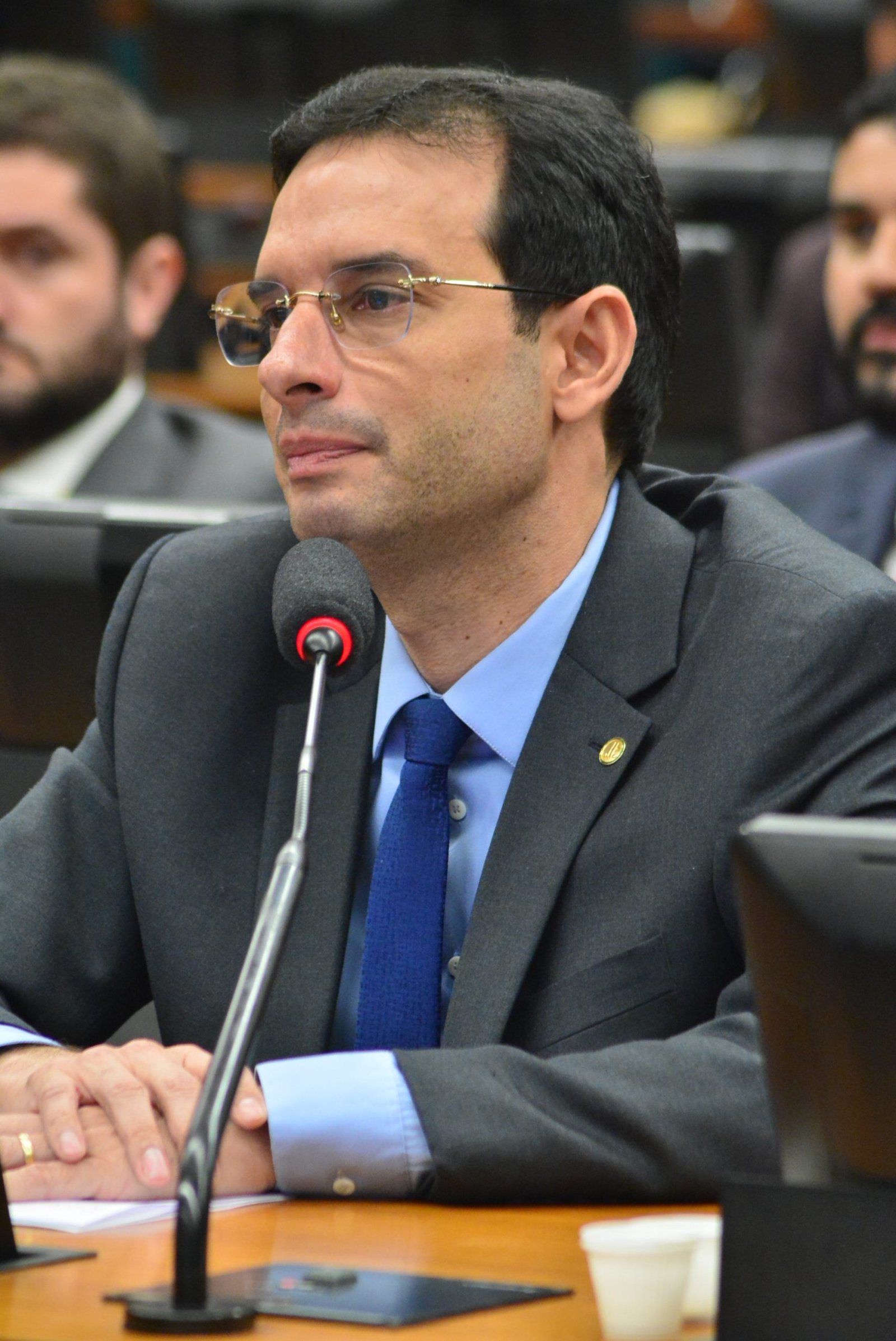 Comissão aprova parecer de Leo Prates ao projeto que deduz do imposto de renda as contribuições em favor de entidades beneficentes