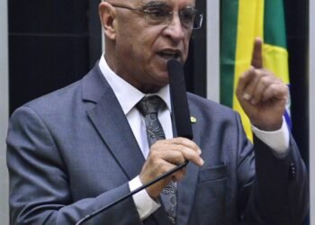 Dr. Mário Heringer propõe mais rigor na penalidade por crime de morte de animais