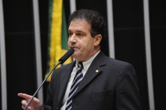 Pompeo de Mattos comemora decisão do STF sobre a vacinação contra a Covid-19
