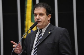 Vaqueiros e defensores querem regulação da vaquejada