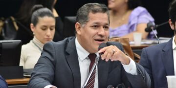 Dorinaldo e convidados debatem na terça, 27, a crise humanitária dos povos Yanomamis e Ye’kuanas