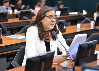 Projeto de Duda tipifica como crime matar animal por motivo torpe