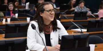 Comissão aprova projeto para contratar parceiras para gerir riscos de desastre