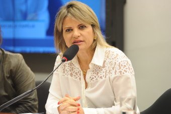 Comissão sugere ampliação de recursos para centros de atendimento a idosos