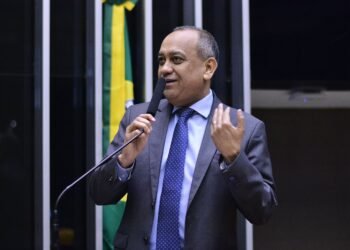 Aprovado parecer de Leo Prates a projeto que amplia a cobertura de programas da agricultura familiar