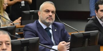 Aprovado na comissão de defesa da pessoa idosa projeto com ações de combate ao etarismo