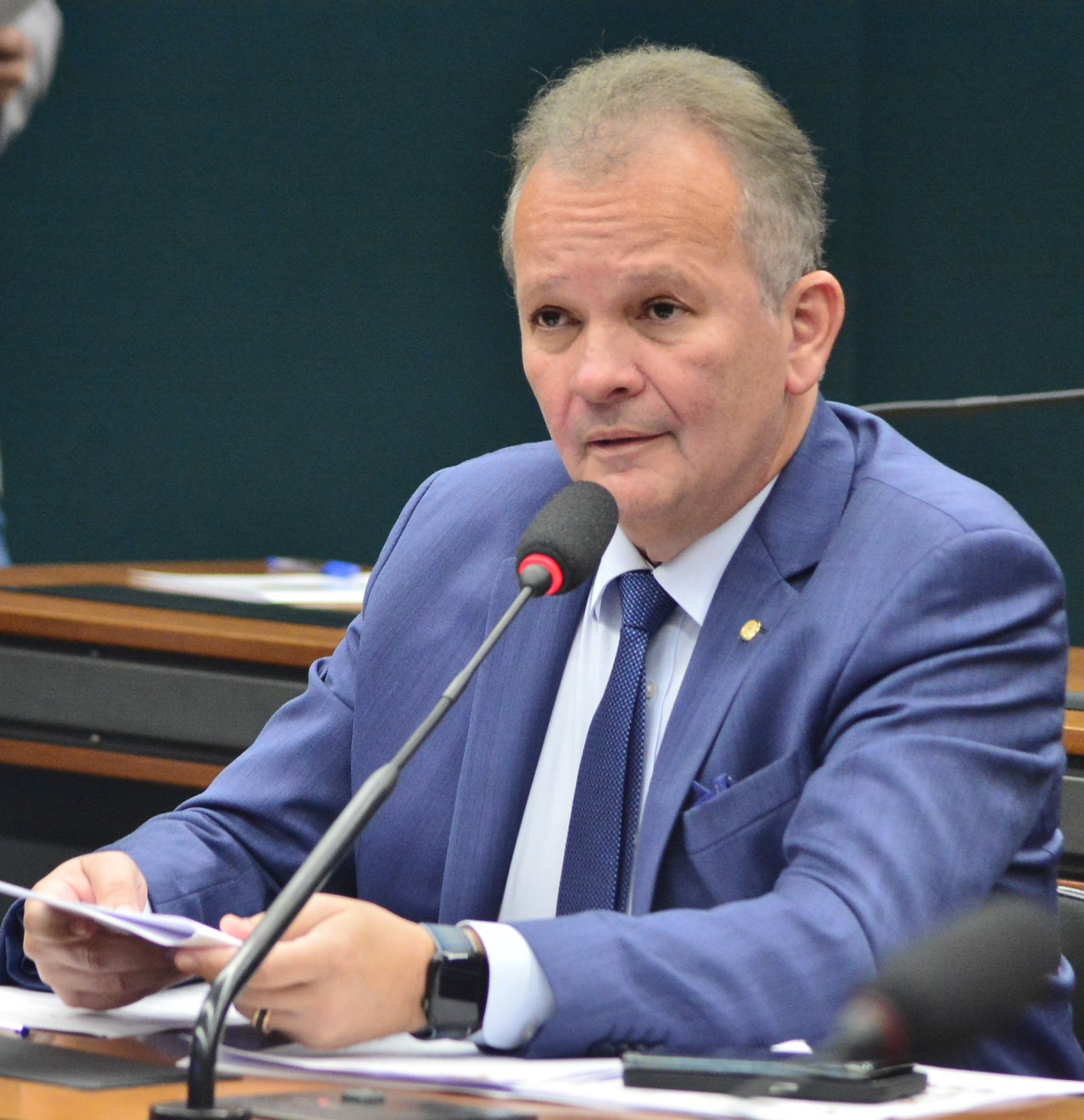 Deputado André Figueiredo (PDT-CE)