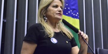 Dia 4 de março será marcado por Sessões Solenes pedidas por Flávia Morais: “Homenagem às Mulheres” e “Dia Mundial de Doenças Raras”