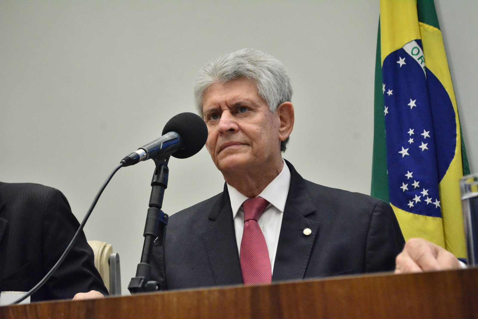 Câmara analisa projeto de Afonso Motta que redefine conceito de superendividamento para englobar dívidas em geral