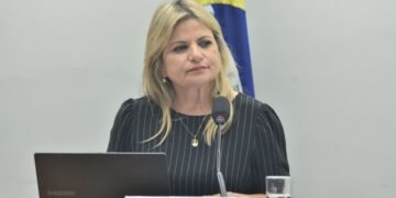 Projetos de Flávia Morais são aprovados nas comissões de Desenvolvimento Urbano; e Integração Nacional e Desenvolvimento Regional