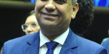 Max Lemos propõe criação de fundo para entidades de atendimento a pessoas com deficiência