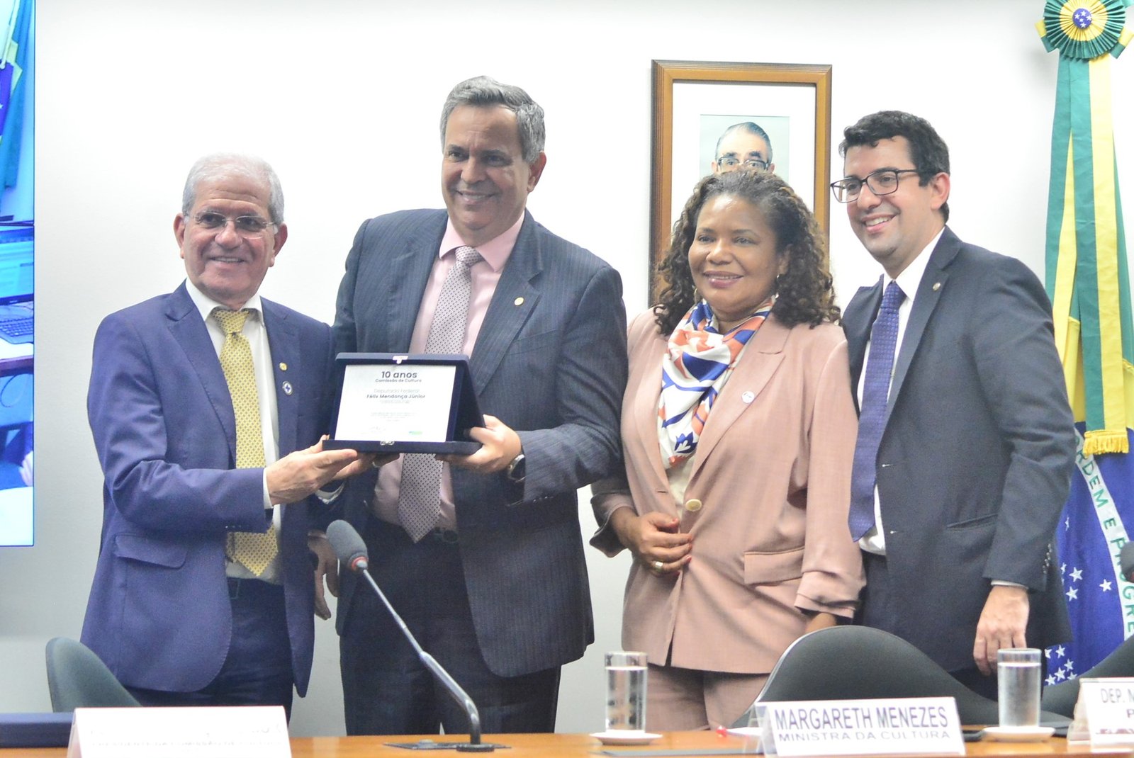 Comissão de Cultura celebra 10 anos de atividades e homenageia pedetistas que presidiram o colegiado