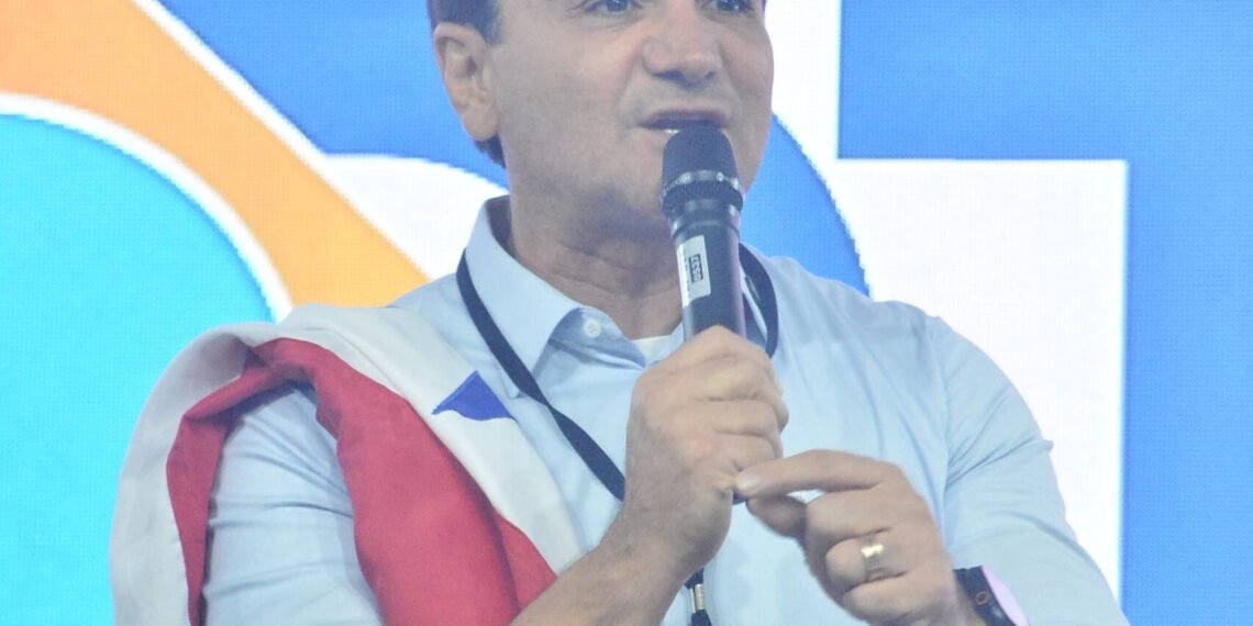 Projeto de Celso Sabino beneficia empregado doméstico com abono salarial