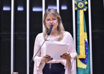 Comissão aprova projeto que garante oferta de capacitação para catadores de materiais recicláveis