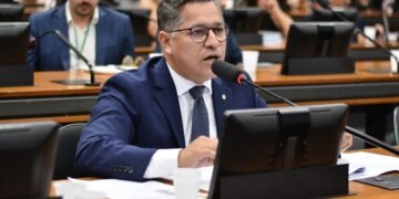 Aprovada Moção de Aplauso à pesquisadora Tatiana Coelho Sampaio proposta por Dorinaldo Malafaia