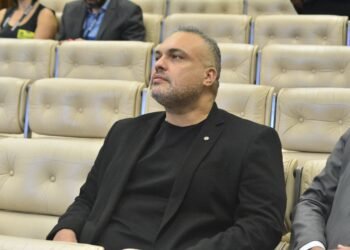 Projeto de Marcos Tavares prevê castração de animais vítimas de catástrofes acolhidos em abrigos