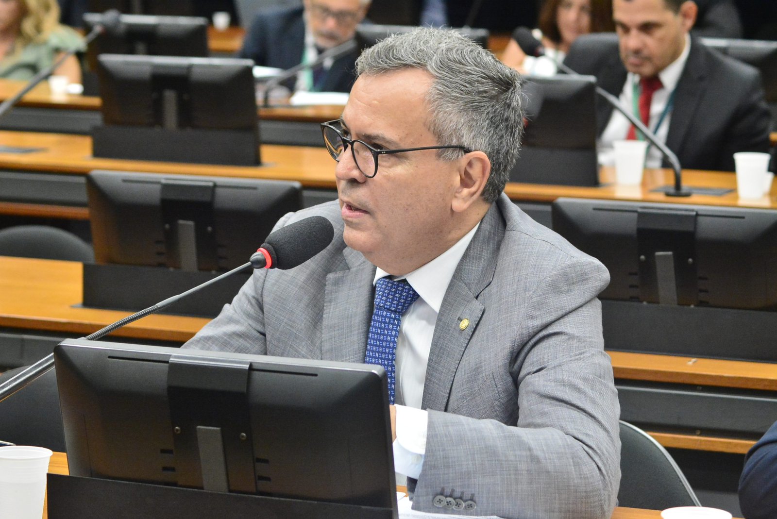 Câmara aprova concessão de selos de cultivos sustentável a cooperativas de cacau