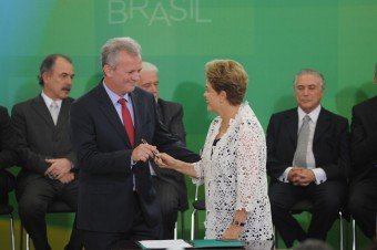 André Figueiredo toma posse como ministro das Comunicações