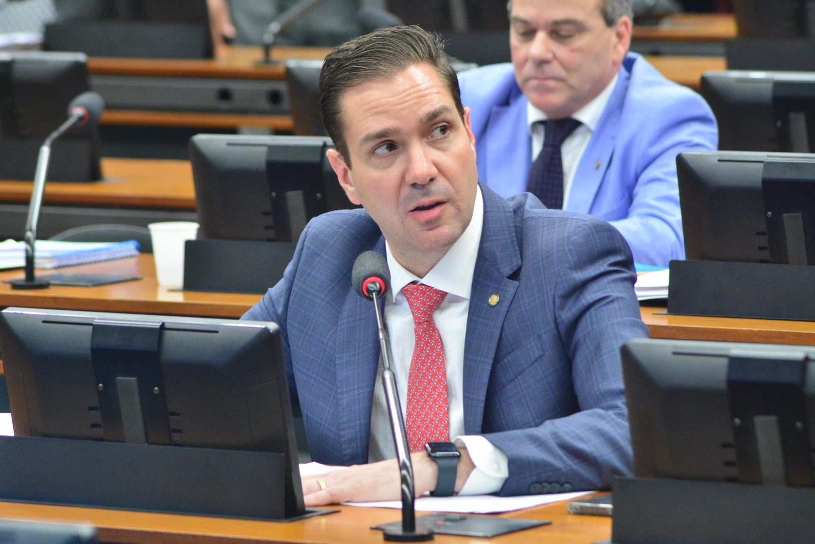 Aprovado pareceres de Eduardo Bismarck que cria o vale turismo e inclui festival na rota do turismo nacional