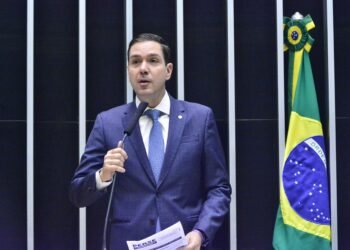 Comissão de Educação aprova projeto de qualificação para pescadores artesanais