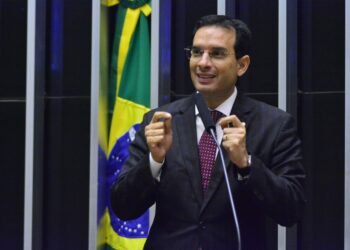 Projeto de Leo Prates cria regras para reajuste dos planos de autogestão de saúde