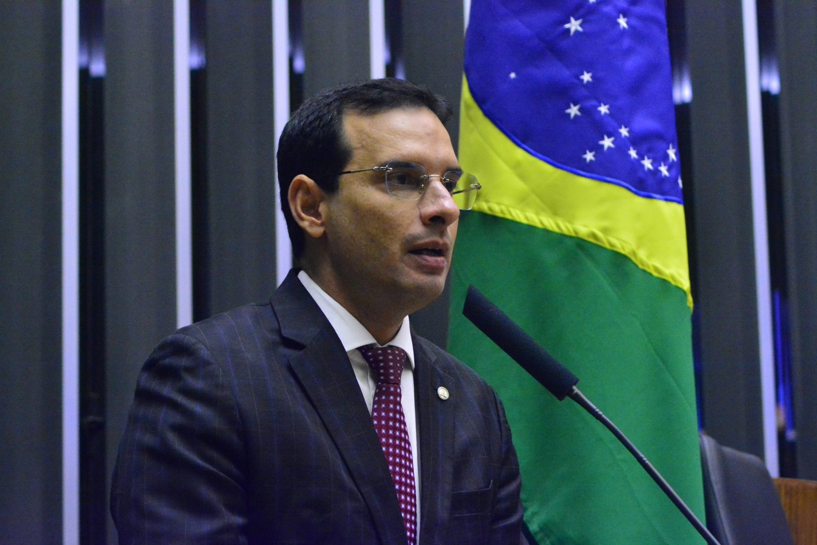 Leo Prates propõe criar Comissão Especial para formular políticas de prevenção de calamidades no país