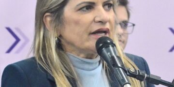 A Comissão de Saúde aprovou cobertura da cirurgia de redução da mama por planos de saúde e no SUS