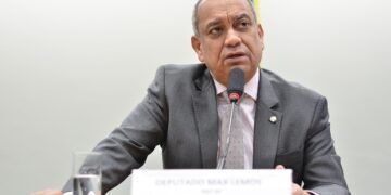 Importação do aço chinês é tema de debate solicitado por Max Lemos