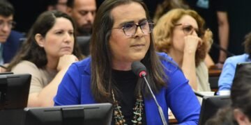 Proposta de Duda Salabert contem nova regra para cálculo do teto remuneratório do servidor público