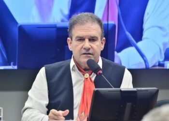 Pompeo de Mattos propõe suspender por seis meses a negativação de consumidores após decretação de calamidade pública