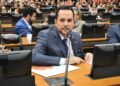 Programa proposto por Josenildo reconhece o pescador artesanal como produtor de alimentos e agente econômico